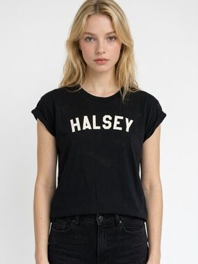 HALSEY • 2016 Official Tour Merch Black Graphic Band Tee Rolled Sleeves M